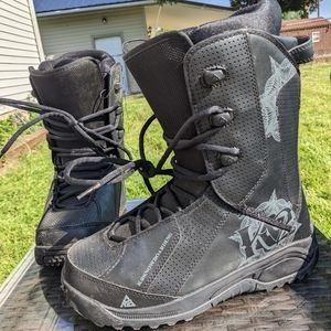 K2 snowboarding boots mens 8.5